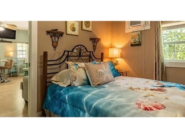 3709 Bayshore Drive 1-11, Bacliff, TX 77518