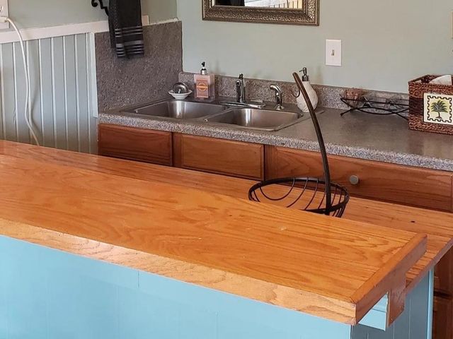 3709 Bayshore Drive 1-11, Bacliff, TX 77518