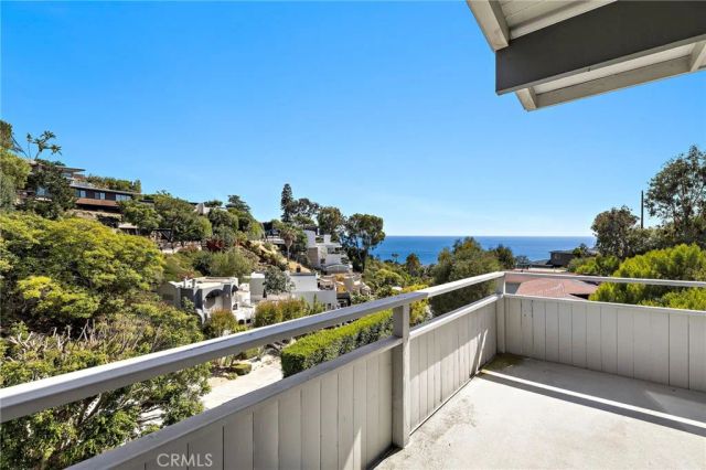 888 Summit Drive, Laguna Beach, CA 92651