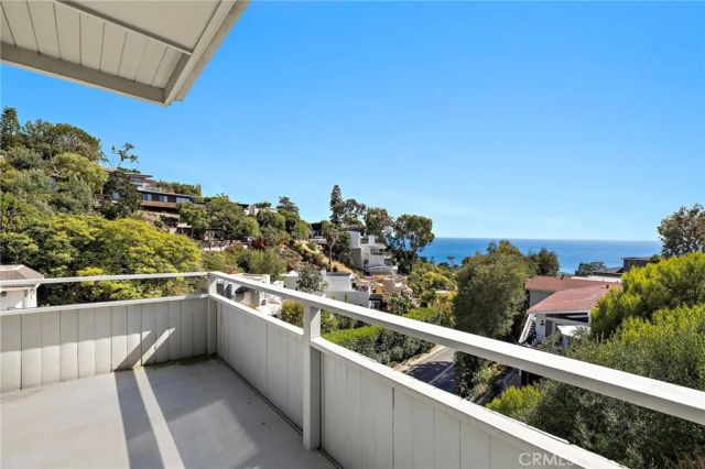 888 Summit Drive, Laguna Beach, CA 92651