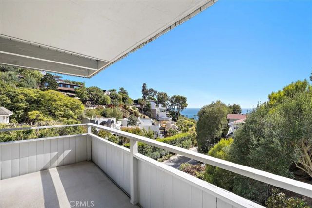 888 Summit Drive, Laguna Beach, CA 92651