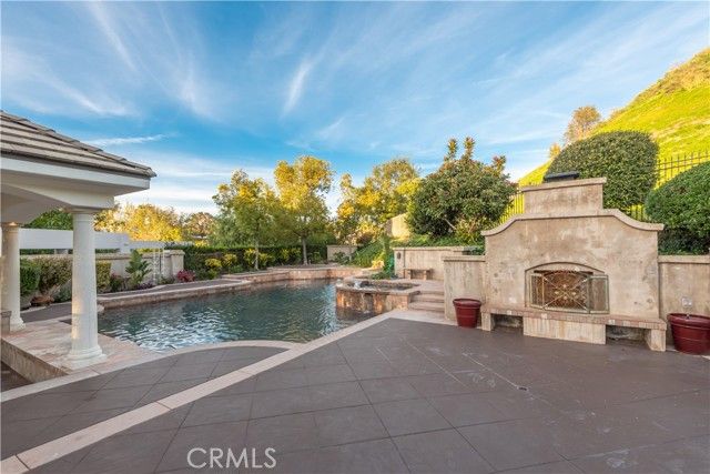 25301 Prado De Los Arboles, Calabasas, CA 91302