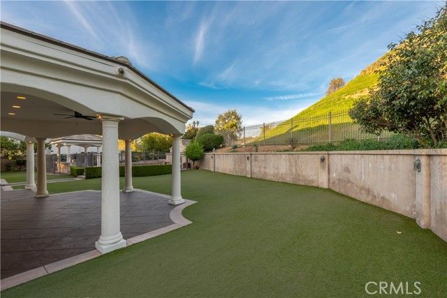 25301 Prado De Los Arboles, Calabasas, CA 91302