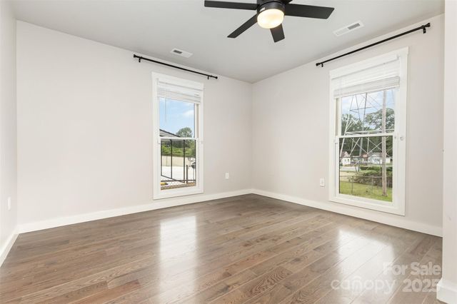 2105 Highland Street, Charlotte, NC 28208