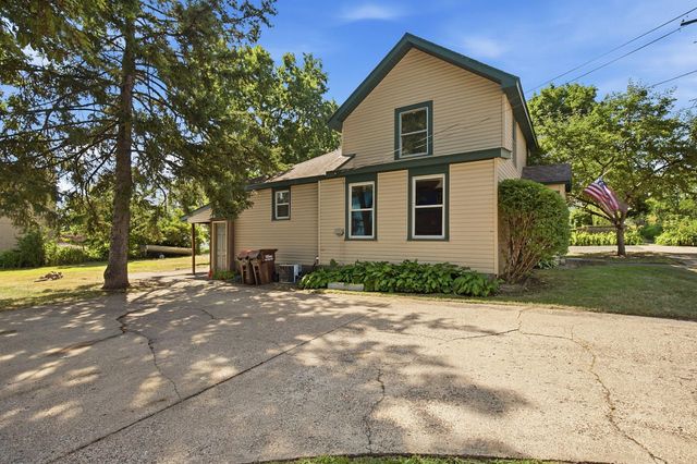407 Tyler Street, Hastings, MN 55033