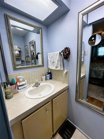 1706 WISCONSIN AVENUE, Bradenton, FL 34207