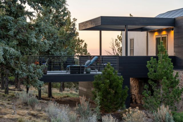 1596 NW Wild Rye Circle, Bend, OR 97703