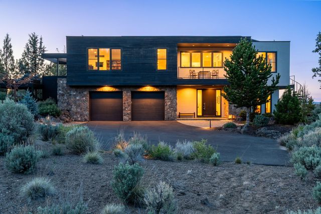 1596 NW Wild Rye Circle, Bend, OR 97703