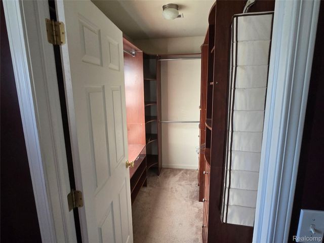 13046 Stony Brook Pass, Fenton Charter Township, MI 48451