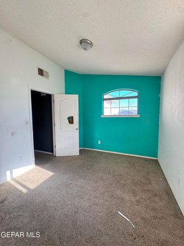 11901 MESQUITE ROCK Drive, El Paso, TX 79934