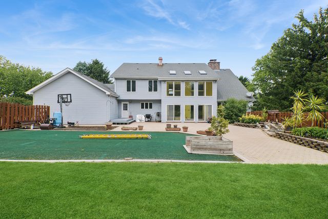 40W923 MULHERN Road, La Fox, IL 60119