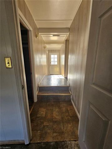 4950 Curry Road, Kernersville, NC 27284