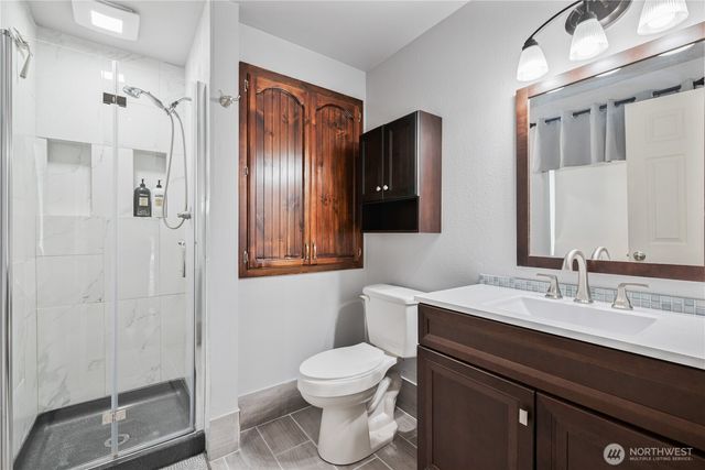 122 Alturas Drive, Kelso, WA 98626