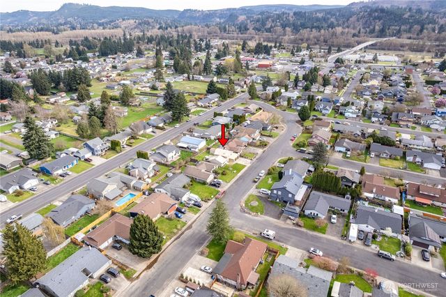 122 Alturas Drive, Kelso, WA 98626