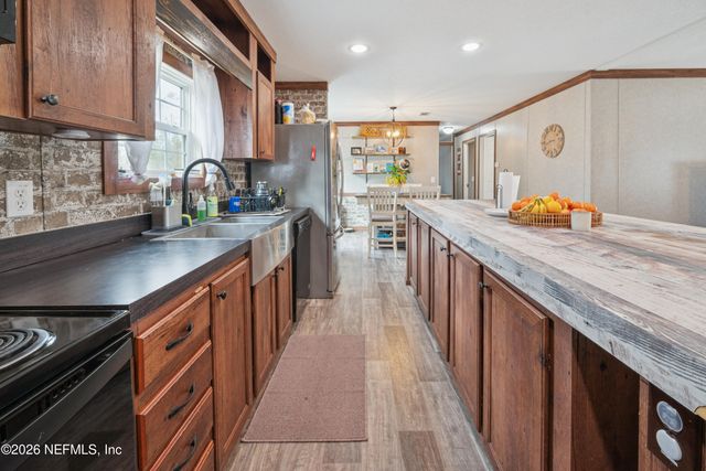 11222 SW 106TH Avenue, Hampton, FL 32044