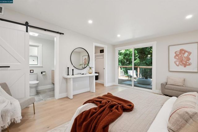 50 Overhill Rd, Orinda, CA 94563