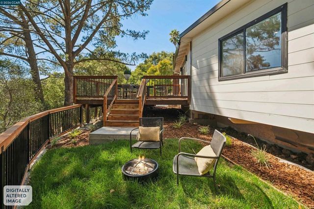 50 Overhill Rd, Orinda, CA 94563