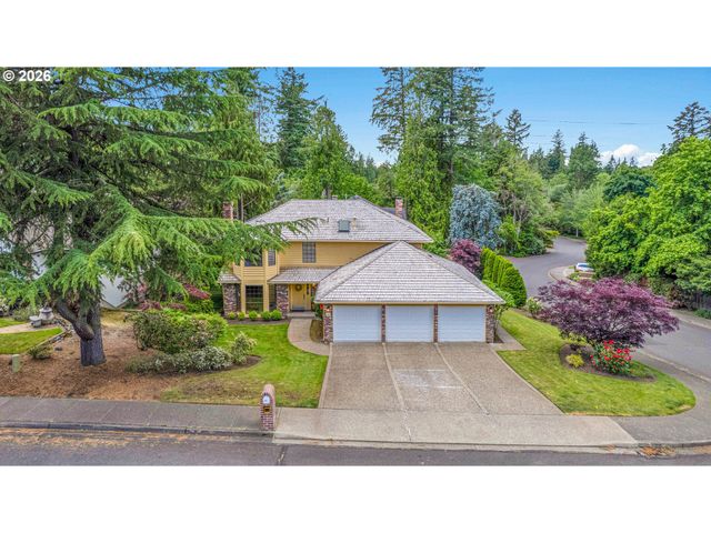 6401 Sw DOLPH Dr, Portland, OR 97219
