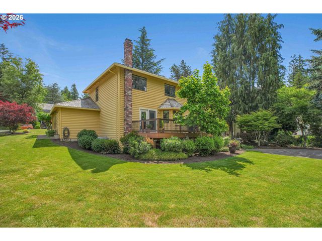 6401 Sw DOLPH Dr, Portland, OR 97219