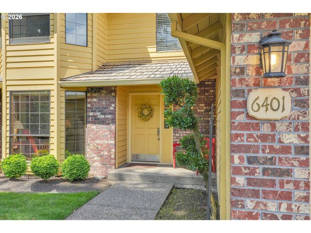 6401 Sw DOLPH Dr, Portland, OR 97219
