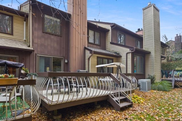 97 Continental Rd, Parsippany-troy Hills Twp., NJ 07950