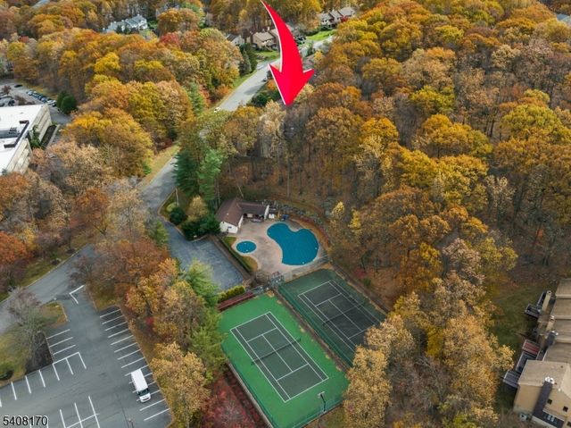 97 Continental Rd, Parsippany-troy Hills Twp., NJ 07950