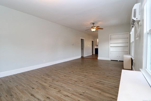 32 Denison Avenue, Groton, CT 06340