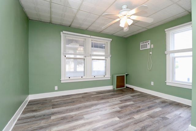 32 Denison Avenue, Groton, CT 06340
