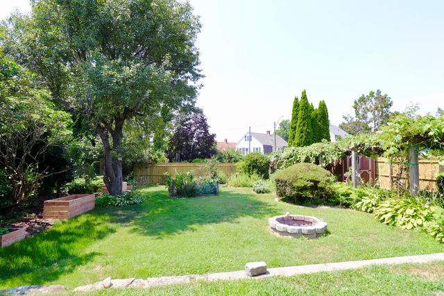 32 Denison Avenue, Groton, CT 06340