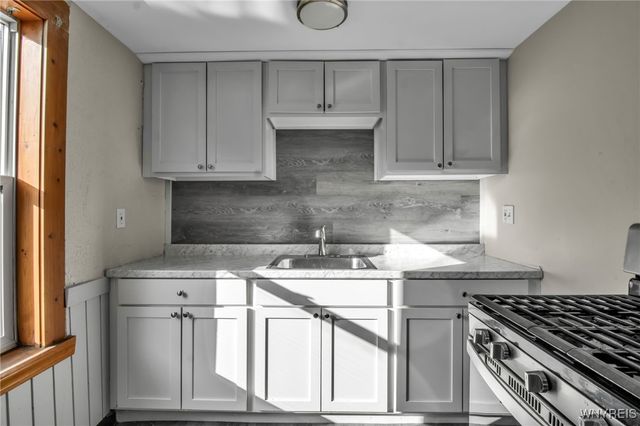 64 Clay Street, Buffalo, NY 14207