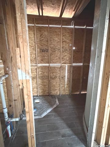 1122 Delaware st, San Antonio, TX 78210