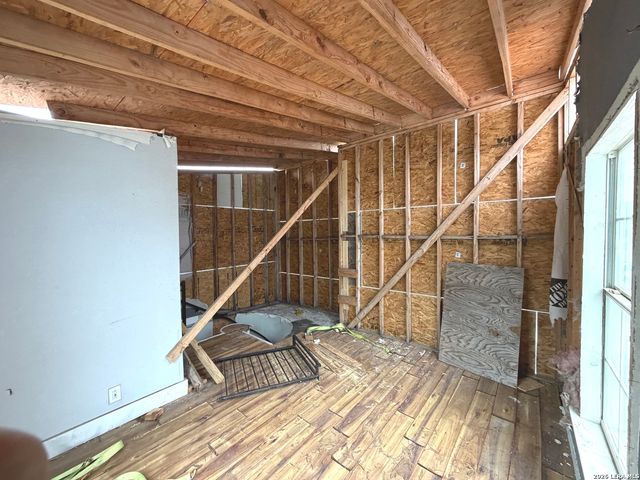 1122 Delaware st, San Antonio, TX 78210