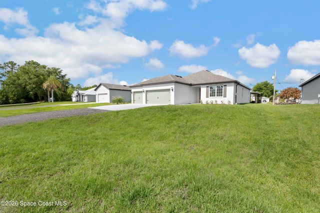 255 Cactus Street SE, Palm Bay, FL 32909