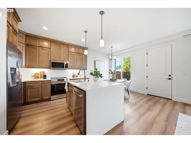 11533 Ne 71ST St, Vancouver, WA 98662