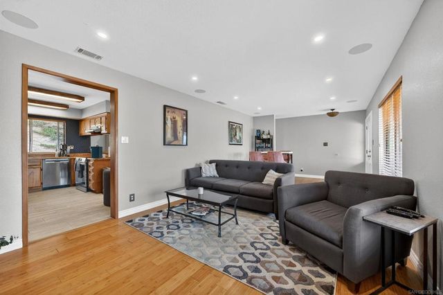 32721 Mountain View Rd, Bonsall, CA 92003