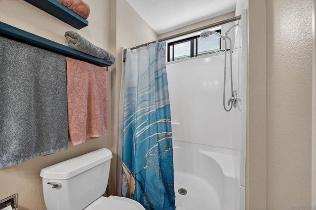 32721 Mountain View Rd, Bonsall, CA 92003