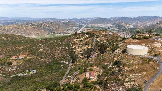 32721 Mountain View Rd, Bonsall, CA 92003