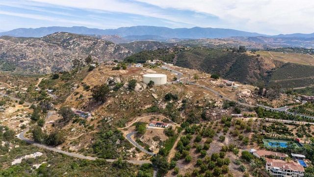 32721 Mountain View Rd, Bonsall, CA 92003