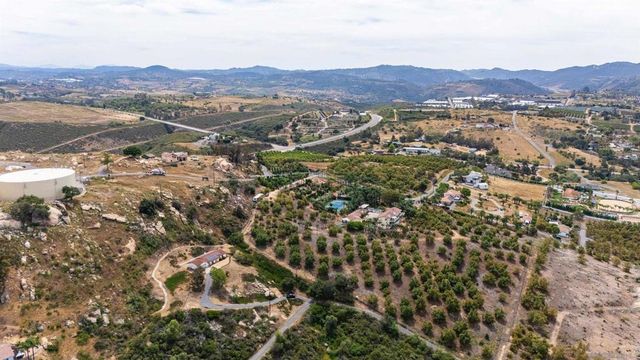 32721 Mountain View Rd, Bonsall, CA 92003