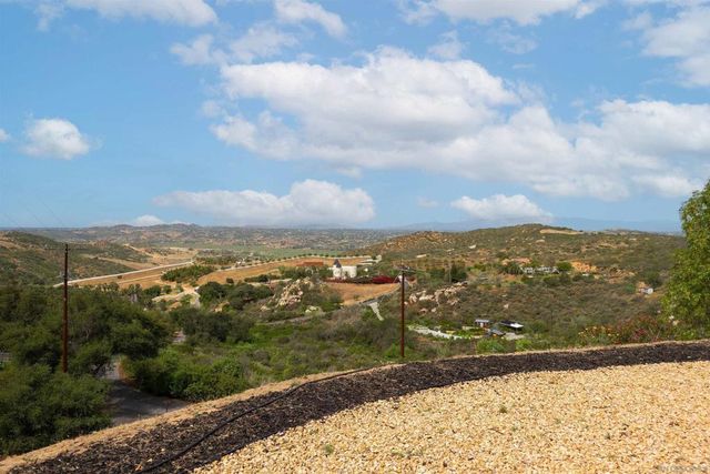 32721 Mountain View Rd, Bonsall, CA 92003