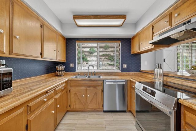 32721 Mountain View Rd, Bonsall, CA 92003