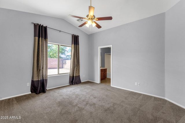 509 E DANIELLA Drive, San Tan Valley, AZ 85140