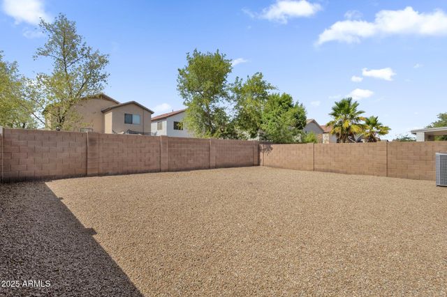 509 E DANIELLA Drive, San Tan Valley, AZ 85140
