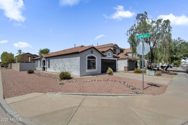 509 E DANIELLA Drive, San Tan Valley, AZ 85140