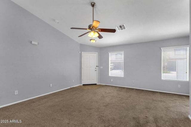 509 E DANIELLA Drive, San Tan Valley, AZ 85140