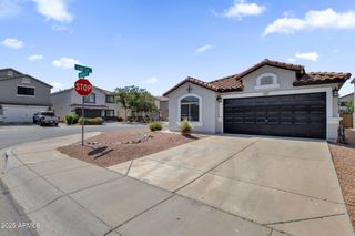 509 E DANIELLA Drive, San Tan Valley, AZ 85140