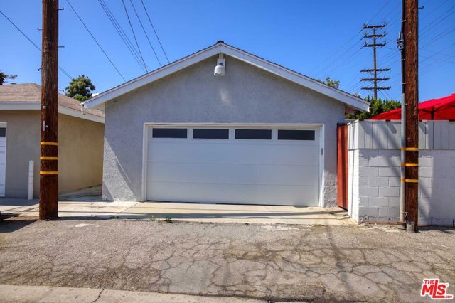 16600 Nordhoff Street, North Hills (los Angeles), CA 91343