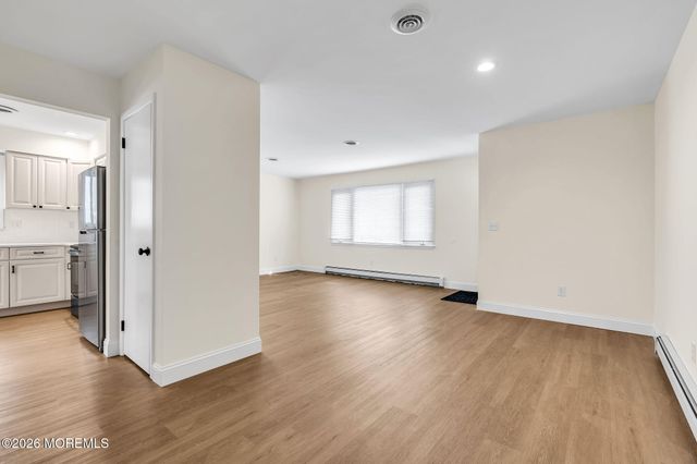 1 Hampshire Road, Toms River, NJ 08757