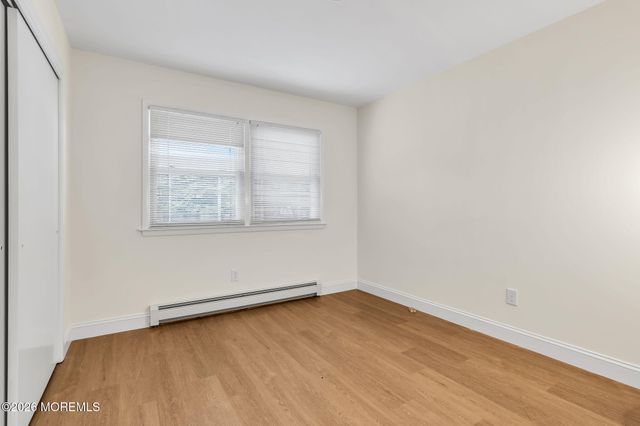 1 Hampshire Road, Toms River, NJ 08757