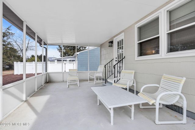 1 Hampshire Road, Toms River, NJ 08757